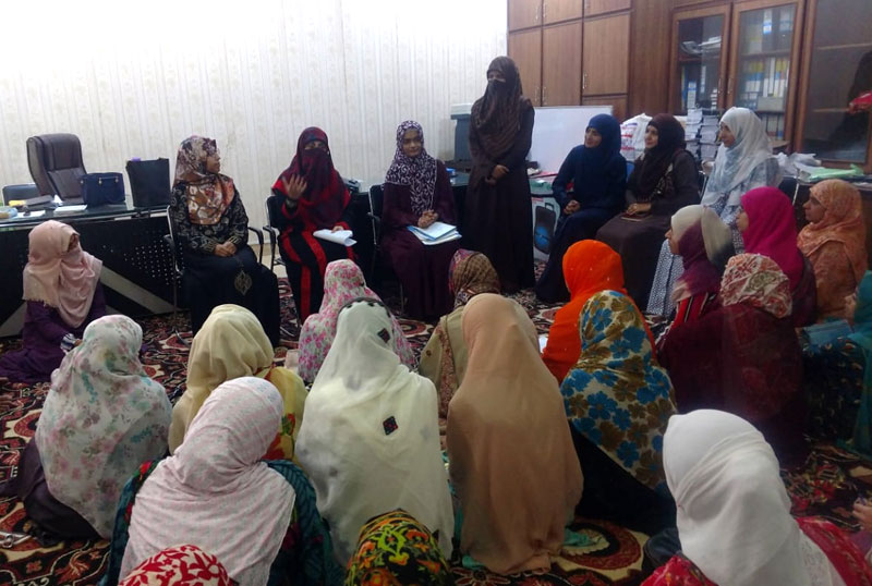Mrs. Fizza Hussain Qadri spends a day at Women Itikaf City