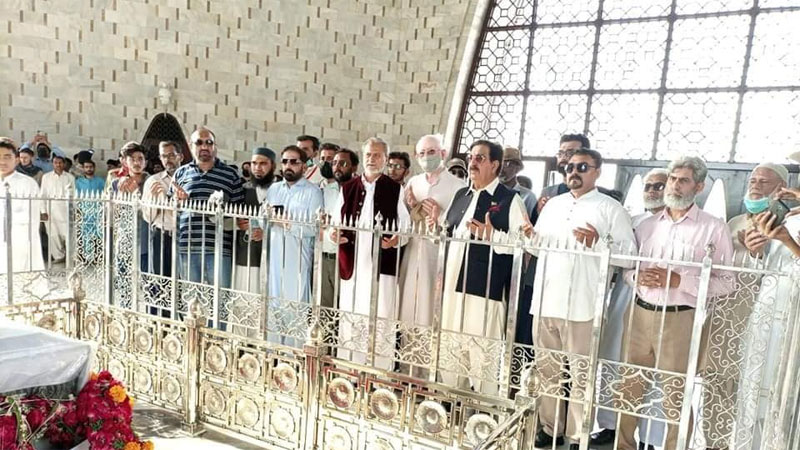 PAT delegation pays its respects at Mazar-i-Qauid