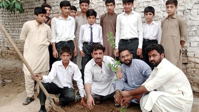 منہاج یوتھ لیگ ضلع پشاور کے زیراہتمام شجرکاری مہم