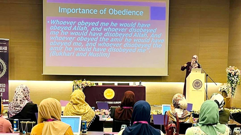 جماعت کے ساتھ جڑے رہنے میں ہی کامیابی ہے: ’’التربیہ کیمپ 2022‘‘ کے دوسرے روز  ڈاکٹر غزالہ حسن قادری کا خطاب