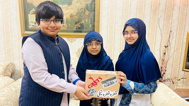 Grandchildren of Shaykh-ul-Islam Dr Muhammad Tahir-ul-Qadri gift their toys &amp; pocket money for flood-affected children