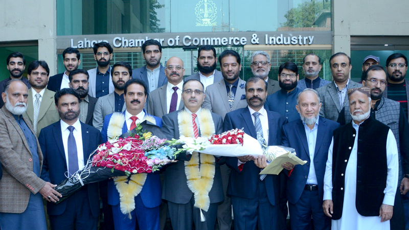 A delegation of Awami Tajir Ittehad visits Lahore Chamber of Commerce