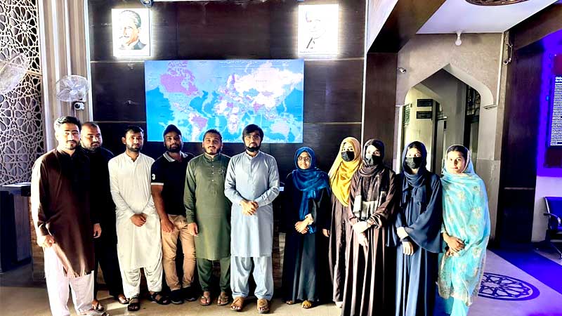 منہاج یونیورسٹی لاہور کے طلباء و طالبات کے وفد کا منہاج القرآن انٹرنیشنل کے مرکزی سیکرٹریٹ کا مطالعاتی دورہ