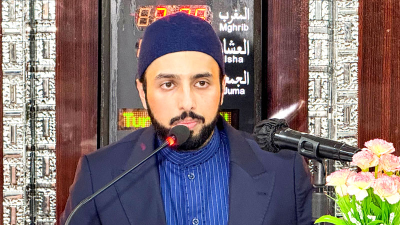 Shaykh Hammad Mustafa Al-Madani Al-Qadri's addresses Friday gathering in Kwai Chung, Hong Kong