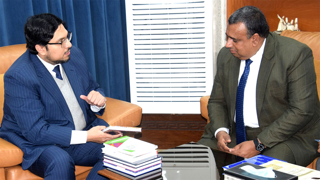 High Commissioner of Bangladesh Visits Minhaj University Lahore