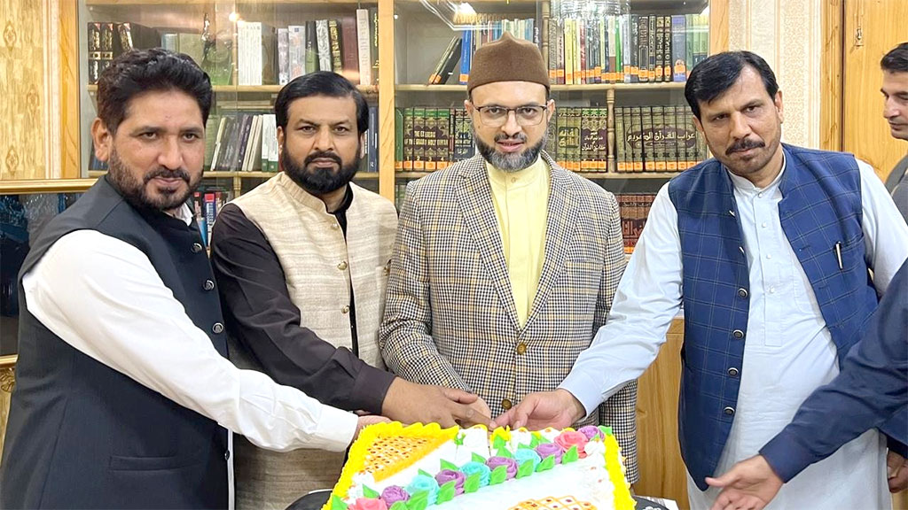 قدوۃ الاولیاء حضور پیر سیدنا طاہر علاؤالدین القادری الگیلانی البغدادی کے یوم ولادت پر دعائیہ تقریب کا انعقاد