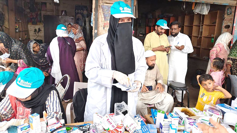 سمندری: منہاج القرآن ویمن لیگ کے تحت میڈیکل و ریلیف کیمپس کا انعقاد