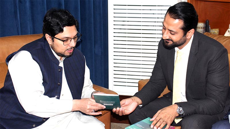 Mr. Waqas Mustafa met with Prof. Dr. Hussain Mohi-ud-Din Qadri at MUL