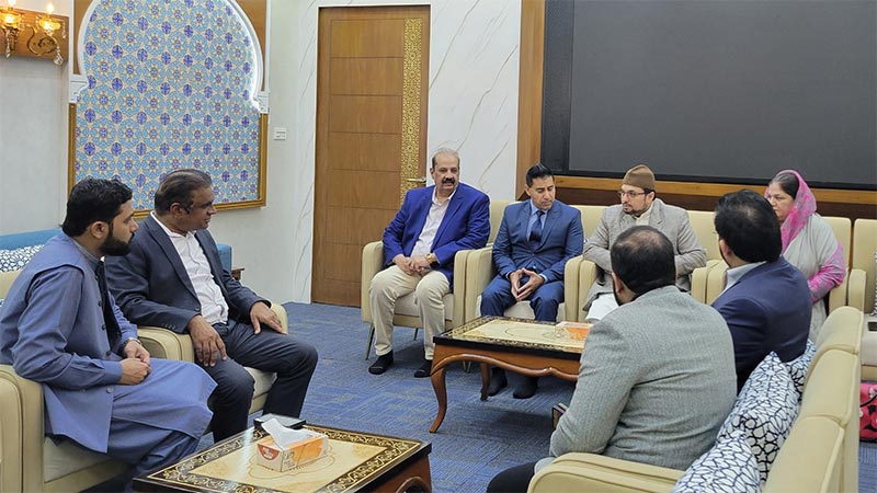 High-Level Canadian Delegation of Prominent Political, Social Figures and Senior Journalists Meets Dr. Hussain Mohi-ud-Din Qadri