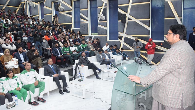 Prof. Dr. Hussain Mohi-ud-Din Qadri shared his thoughts during the closing ceremony of the Sports Gala 2025-26