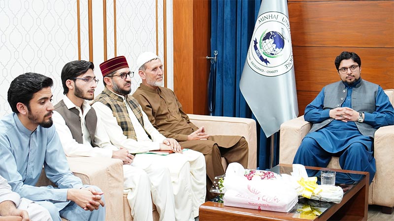 چیئرمین آغوش کمپلیکس ڈاکٹر حسین محی الدین قادری کی آغوش سوشل میڈیا ٹیم کے ساتھ خصوصی ملاقات